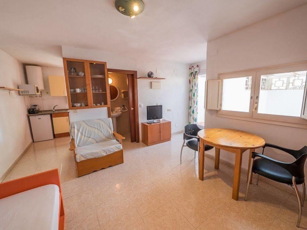 Appartement Agi Peater Center à Roses Extérieur photo